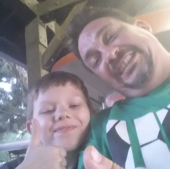 Meet your Posher, Stephen - Picture 1 of 1